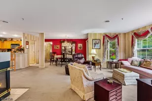 25 Mayer Dr, Clifton, NJ 07012 - Photo 4