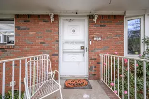 1037 Hamilton St, Franklin Township, NJ 08873 - Photo 2