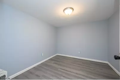 1037 Hamilton St, Franklin Township, NJ 08873 - Photo 22