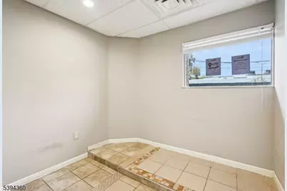 99 Berkshire Ave, Paterson, NJ 07502 - Photo 20