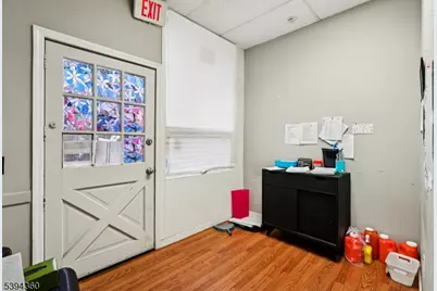 99 Berkshire Ave, Paterson, NJ 07502 - Photo 18