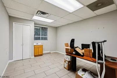 99 Berkshire Ave, Paterson, NJ 07502 - Photo 12