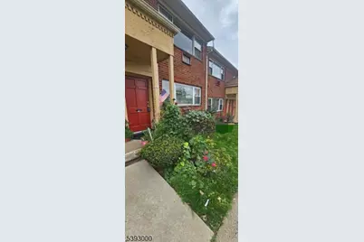 916 Stuyvesant Ave, Irvington Twp., NJ 07111 - Photo 2