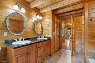 2 - 4 Garrett Dr, Hampton Township, NJ 07860 - Photo 18