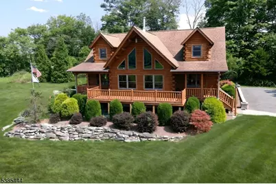 2 - 4 Garrett Dr, Hampton Township, NJ 07860 - Photo 2