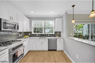 76 Hancock Dr, Morris Township, NJ 07960 - Photo 1