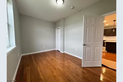 61 N Grove St, East Orange, NJ 07017 - Photo 16