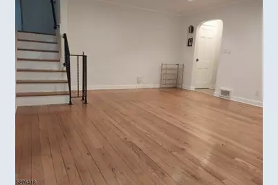 13 Shrump Pl, West Orange Township, NJ 07052 - Photo 4