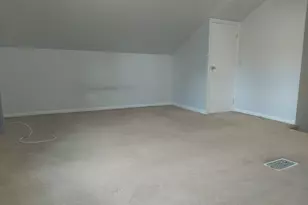 13 Shrump Pl, West Orange Township, NJ 07052 - Photo 10