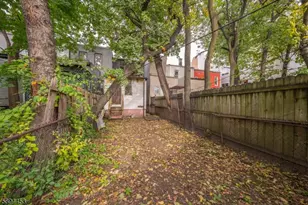 73 Virginia Ave, Jersey City, NJ 07304 - Photo 18