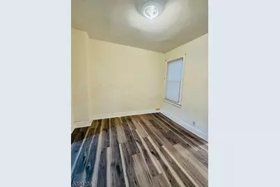 139 Cedar Aly, Phillipsburg, NJ 08865 - Photo 4