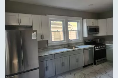 232 Sunset Ave #1, Newark, NJ 07106 - Photo 4