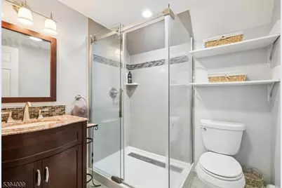 15 E Pierrepont Ave, Rutherford, NJ 07070 - Photo 34