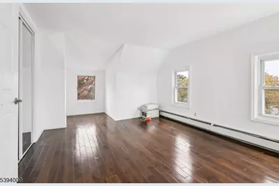 15 E Pierrepont Ave, Rutherford, NJ 07070 - Photo 32