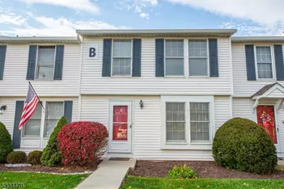 8 Constitution Way, Franklin Boro, NJ 07416 - Photo 2