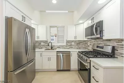 69 W Hanover Ave, Morris Plains, NJ 07950 - Photo 22