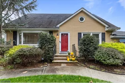 17 Unneberg Ave, Roxbury Township, NJ 07876 - Photo 1