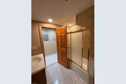 389 Amherst St, East Orange, NJ 07018 - Photo 8