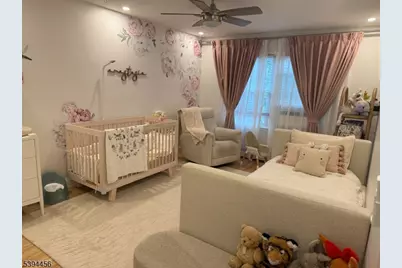 18 Aubrey St, Summit, NJ 07901 - Photo 8