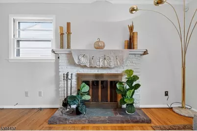 352 Myrtle Ave, Scotch Plains Township, NJ 07076 - Photo 14