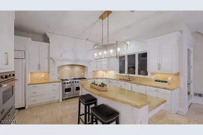 115 Old Somerset Rd, Watchung, NJ 07069 - Photo 16