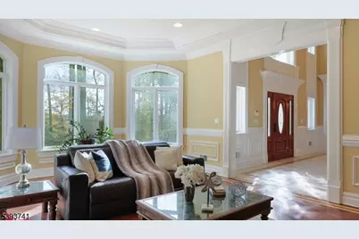 115 Old Somerset Rd, Watchung, NJ 07069 - Photo 6