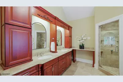 115 Old Somerset Rd, Watchung, NJ 07069 - Photo 26