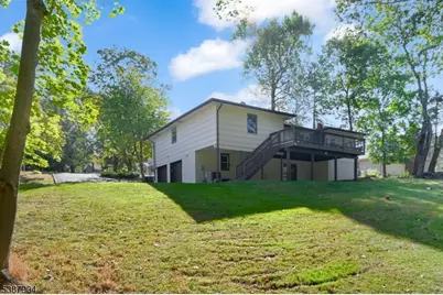 30 Shrewsbury Dr, Livingston, NJ 07039 - Photo 34
