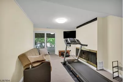 30 Shrewsbury Dr, Livingston, NJ 07039 - Photo 20