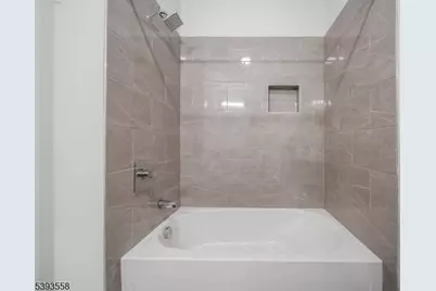 37 Farrand St #402, Bloomfield Twp., NJ 07003 - Photo 24