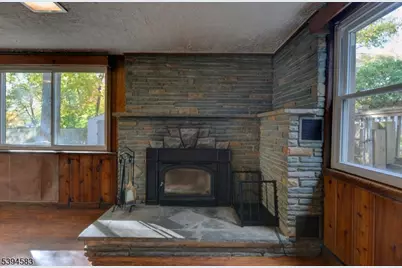 332 Elmira Trl, Hopatcong, NJ 07843 - Photo 14