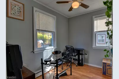 332 Elmira Trl, Hopatcong, NJ 07843 - Photo 8