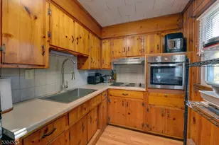 332 Elmira Trail, Hopatcong, NJ 07843 - Photo 4