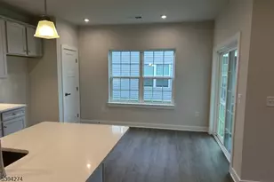 60 Redwood Run, Mansfield Township, NJ 07865 - Photo 1