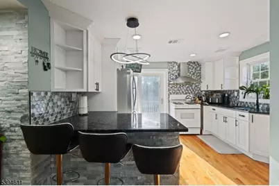 419 Bernard Ave, Linden, NJ 07036 - Photo 2