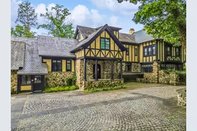 131 Rensselaer Rd, Essex Fells, NJ 07021 - Photo 46