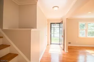 2 Kemp Dr, Springfield, NJ 07081 - Photo 2