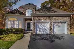 100 Zachary Way, Mount Arlington, NJ 07856 - Photo 1