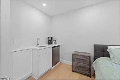 574 Ridgedale Ave, East Hanover Township, NJ 07936 - Photo 16