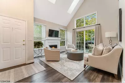 58 Westgate Dr, Clinton Township, NJ 08801 - Photo 6