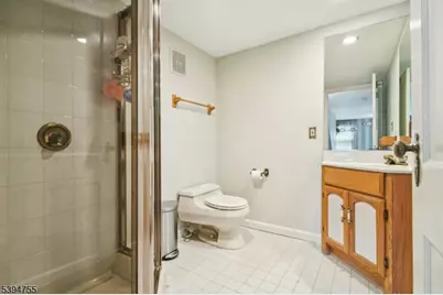 34 Park St, Montclair, NJ 07042 - Photo 6