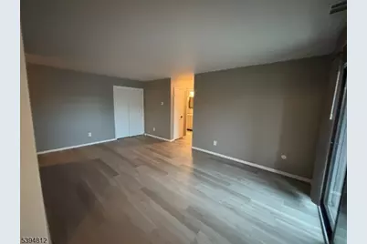 42B Powderhorn Ct, Woodbridge Township, NJ 07095 - Photo 4