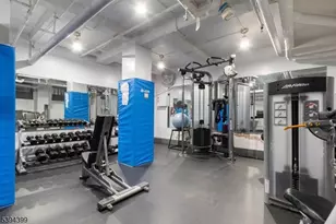 50 Glenwood Ave, Jersey City, NJ 07306 - Photo 32