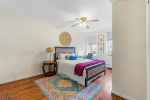 50 Glenwood Ave, Jersey City, NJ 07306 - Photo 22