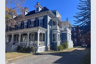 4 Perry St, Morristown, NJ 07960 - Photo 2