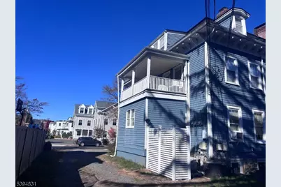 4 Perry St, Morristown, NJ 07960 - Photo 8