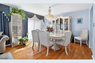 905 Madaline Dr, Woodbridge Township, NJ 07001 - Photo 6