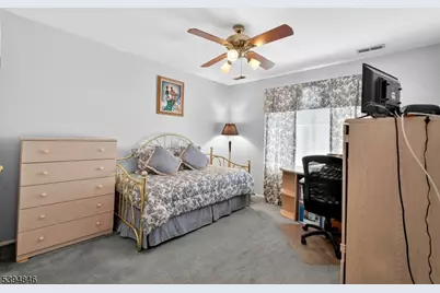 905 Madaline Dr, Woodbridge Township, NJ 07001 - Photo 18