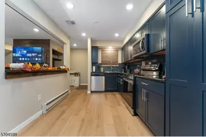 89 N Slope, Union Township, NJ 08809 - Photo 6
