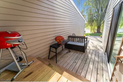 89 N Slope, Union Township, NJ 08809 - Photo 14